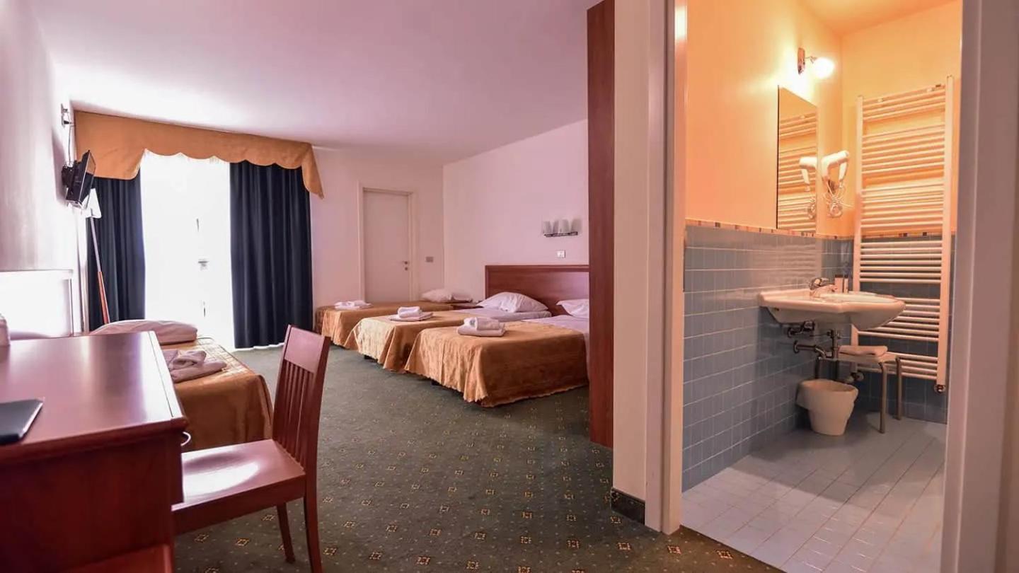 Standard Hotel Udine Pradamano Exterior foto