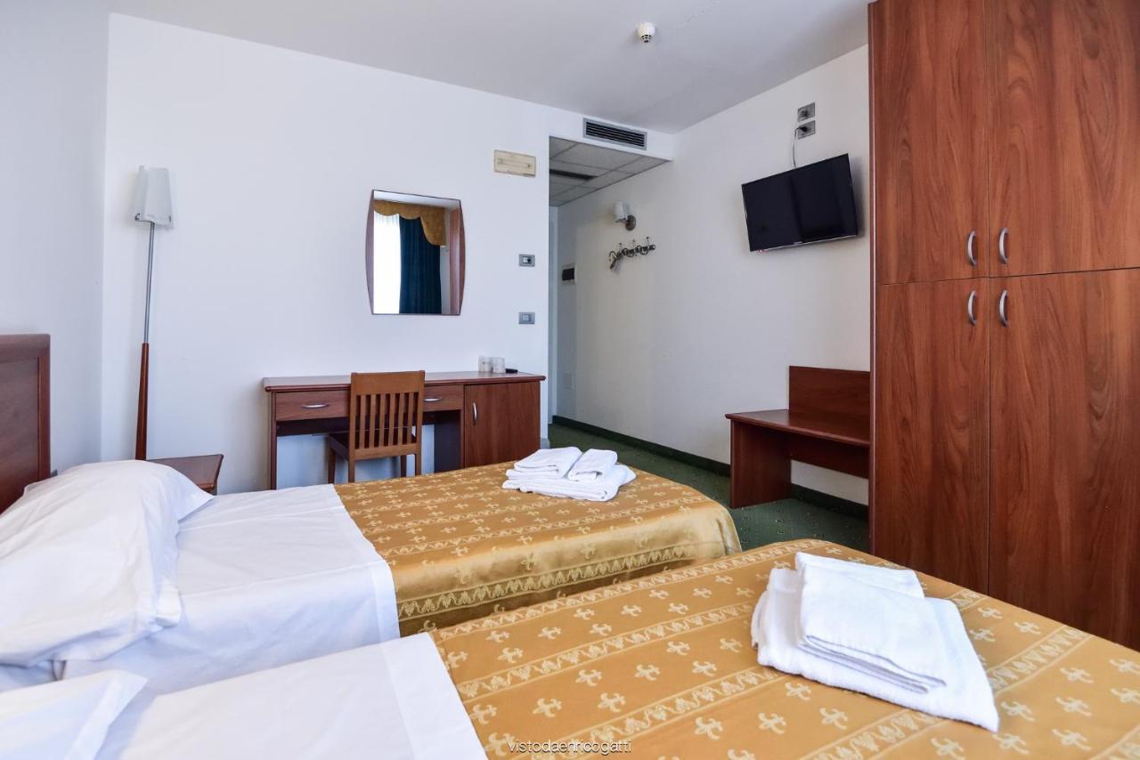 Standard Hotel Udine Pradamano Exterior foto